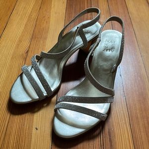 Naturalizer, Vanessa2, Champagne colored shoes, 9M, never worn!